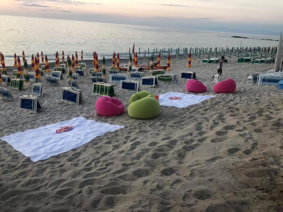 Hotel La Perla Tropea Eksteriør billede